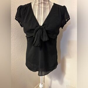 H&M black short sleeve blouse